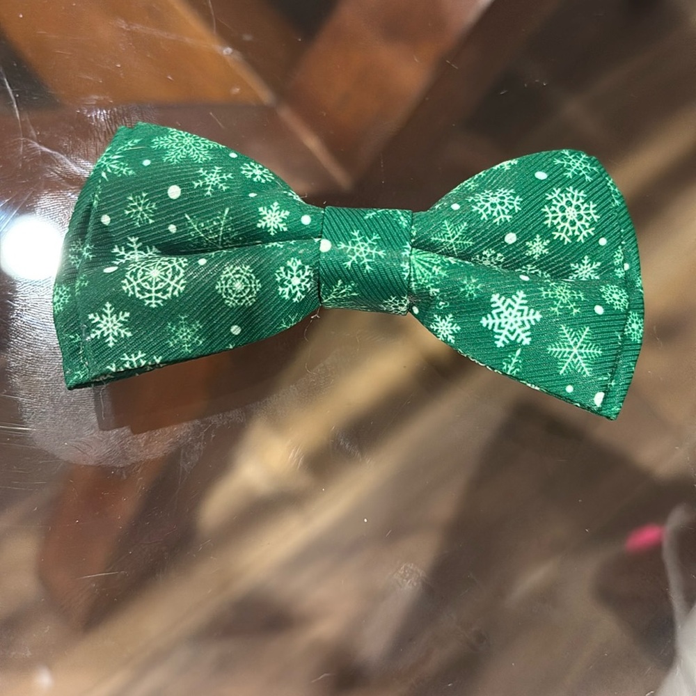 Dog or cat bow tie